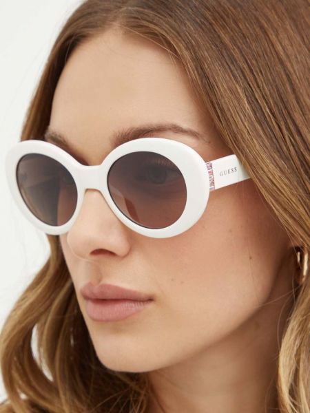 Okulary przeciwsłoneczne Guess beżowe