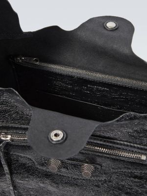 Usnjena torbica za čez ramo Balenciaga črna
