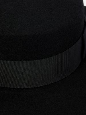 Vilnonis kepurė Nina Ricci juoda