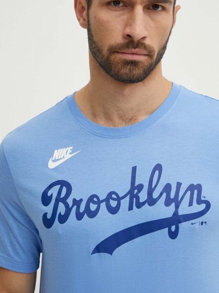 Koszulka bawełniana z nadrukiem Nike niebieska