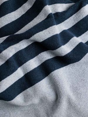 Szlafrok bawełniany w paski z nadrukiem Baina niebieski