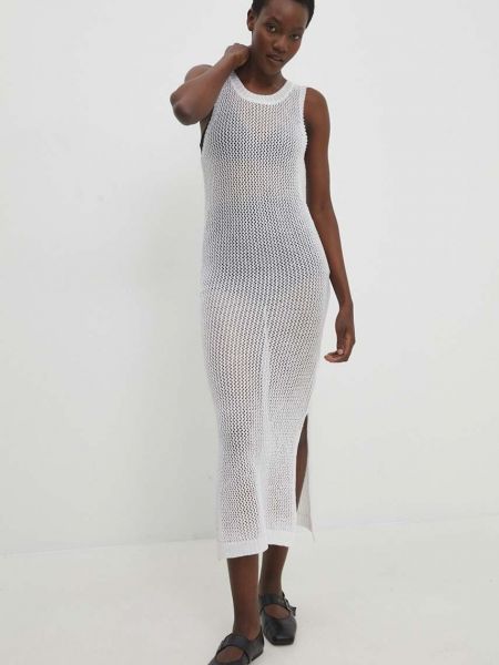 Макси рокля Answear Lab бяло