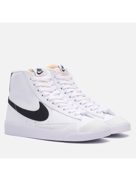 Кроссовки Nike Wmns Blazer Mid Next Nature 38 EU белый