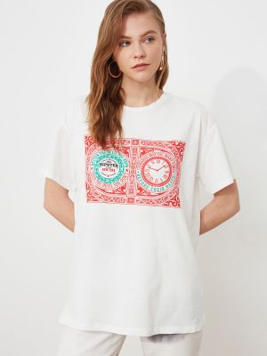 Плетена тениска с принт Trendyol бяло