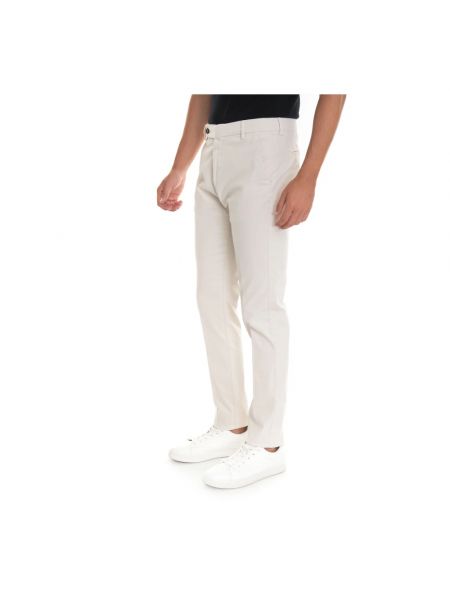 Pantalones chinos slim fit con estampado Berwich beige