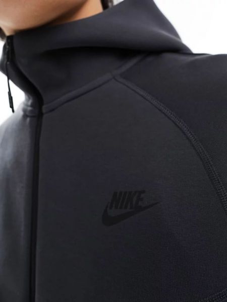 Флисовая куртка с капюшоном Nike серая