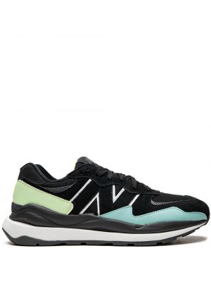 Lenkkitossut New Balance musta