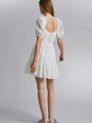 Платье мини с вышивкой H&m белое