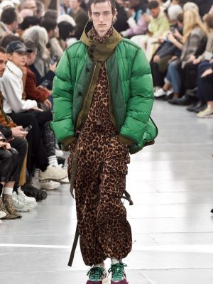 Pantaloni cargo di lana leopardato Sacai marrone