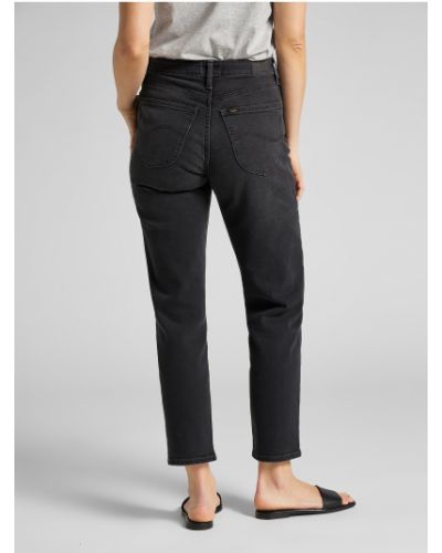 Priliehavé džínsy s rovným strihom Lee čierna