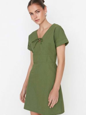 Kleid Trendyol grün