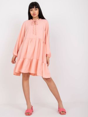 Šaty s volány Fashionhunters růžové