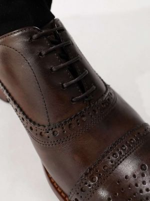 Туфли-броги Base London Cast Washed цвета коричневого