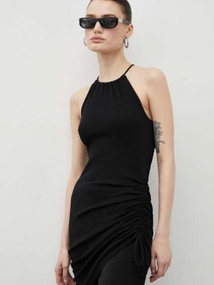 Testhezálló mini ruha Gestuz fekete