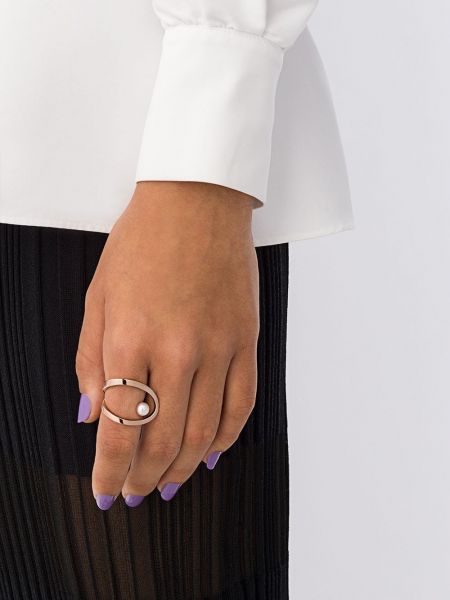 Z růžového zlata prsten s perlami Tasaki