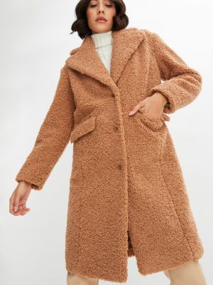 Коричневое зимнее пальто Bonprix
