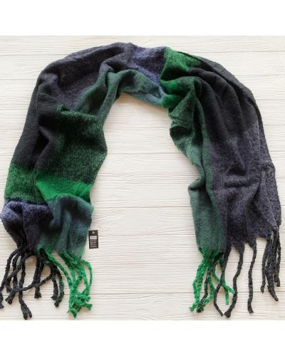 Теплий шарф букле Bruno Rossi, зелений