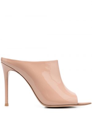 Mules Gianvito Rossi