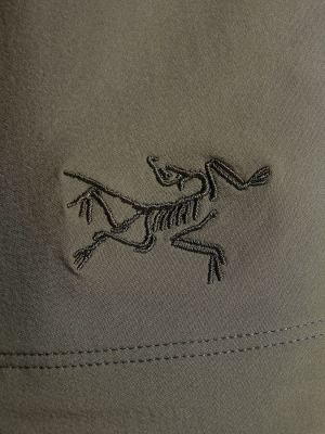Kratke hlače iz najlona Arc'teryx bež