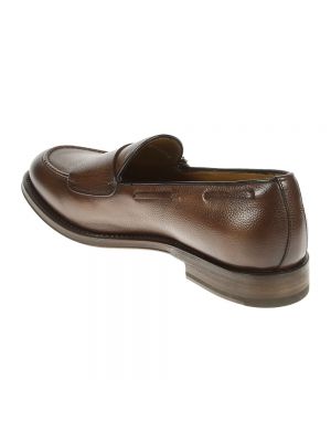 Loafers con hebilla Barrett marrón