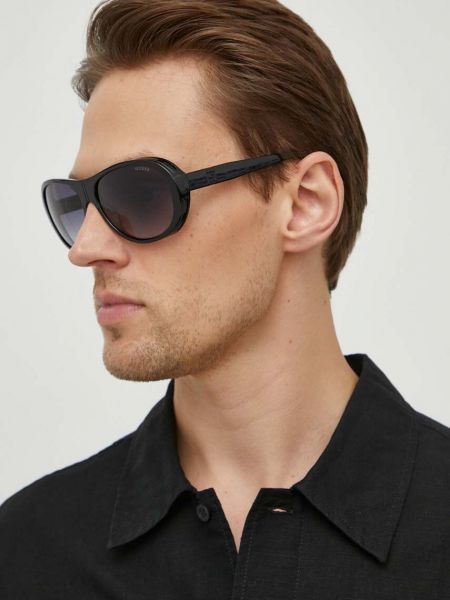 Sončna očala Guess črna