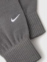 Женские перчатки Nike