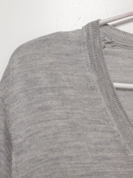 Сірий пуловер Cos