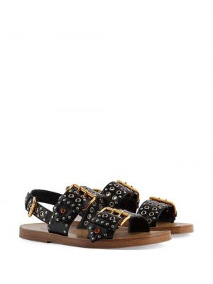 Sandale mit spikes Gucci