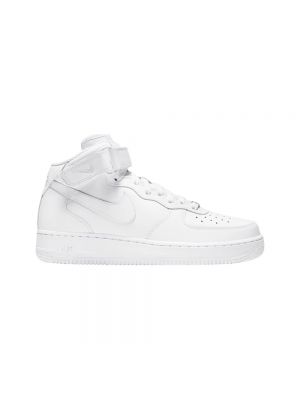 Białe sneakersy na platformie Nike