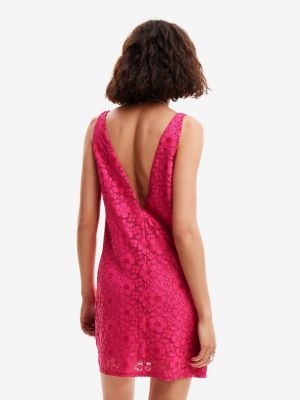 Čipkované šaty Desigual ružová