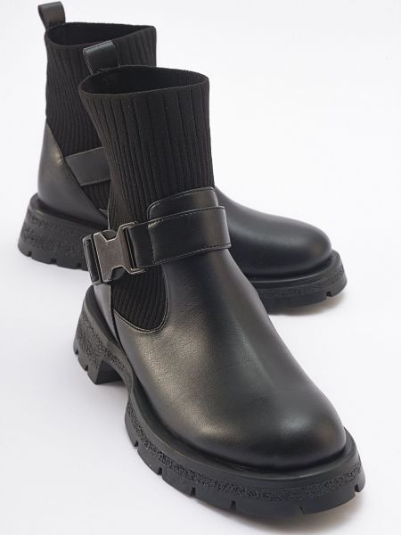 Členkové topánky s prackou Luvishoes čierna