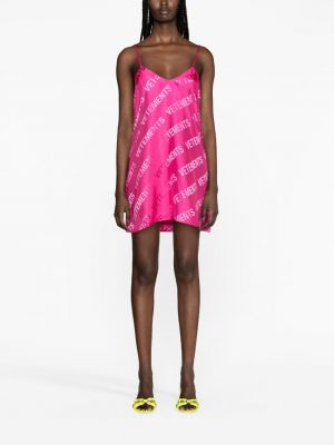 Kleid mit print Vetements pink