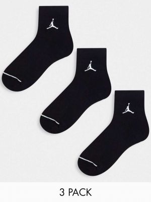 Три пары черных носков Jordan