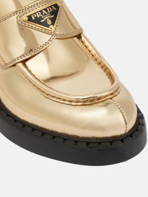 Pantofi loafer din piele Prada auriu
