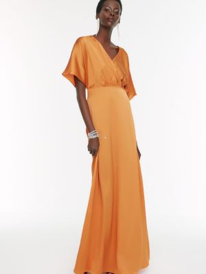 Večerní šaty Trendyol - oranžová