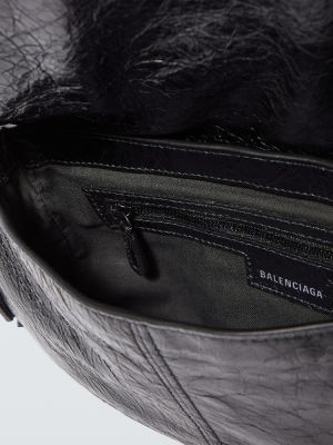 Δερμάτινη τσάντα χιαστί Balenciaga μαύρο
