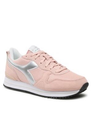 Розовые кроссовки на платформе Diadora