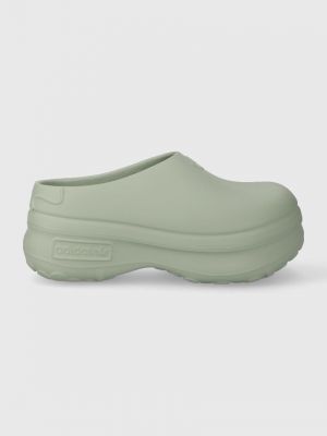 Pantofle na platformě Adidas Originals zelené
