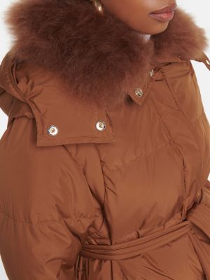 Pérový kabát Yves Salomon hnedá