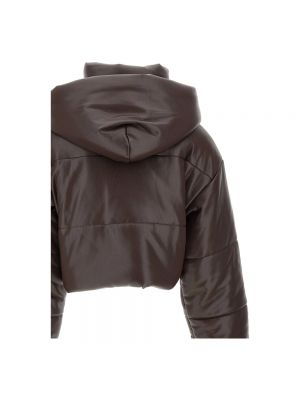 Abrigo de cuero de cuero sintético Nanushka marrón