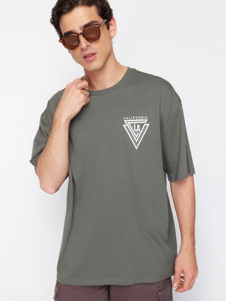Oversized bavlnené tričko s potlačou Trendyol khaki