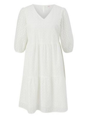 Bílé šaty relaxed fit S.oliver